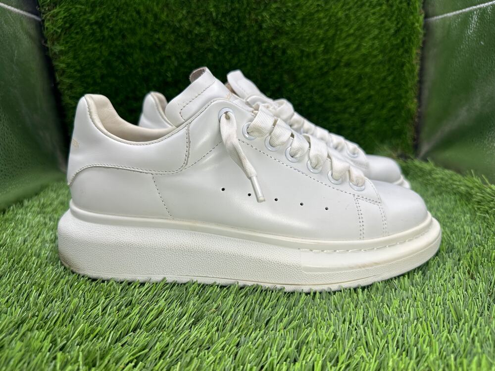 Alexander McQueen Oversized 553770 Athletic Sneaker Women's 10 White Leather